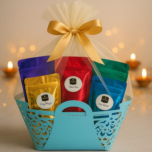New Keshav Ratlami Namkeen Elegant Gift Basket | 5 Festive Ratlami Sing Bhujia, Tikha Mix, Dal Moth Snack Hamper
